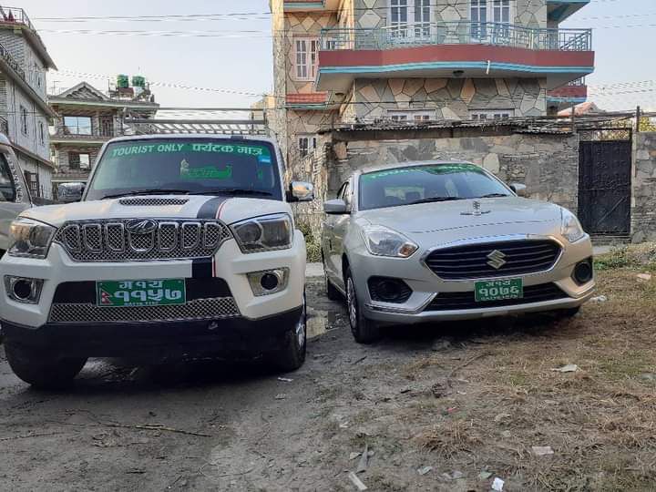 4WD Jeep Drive to Helambu